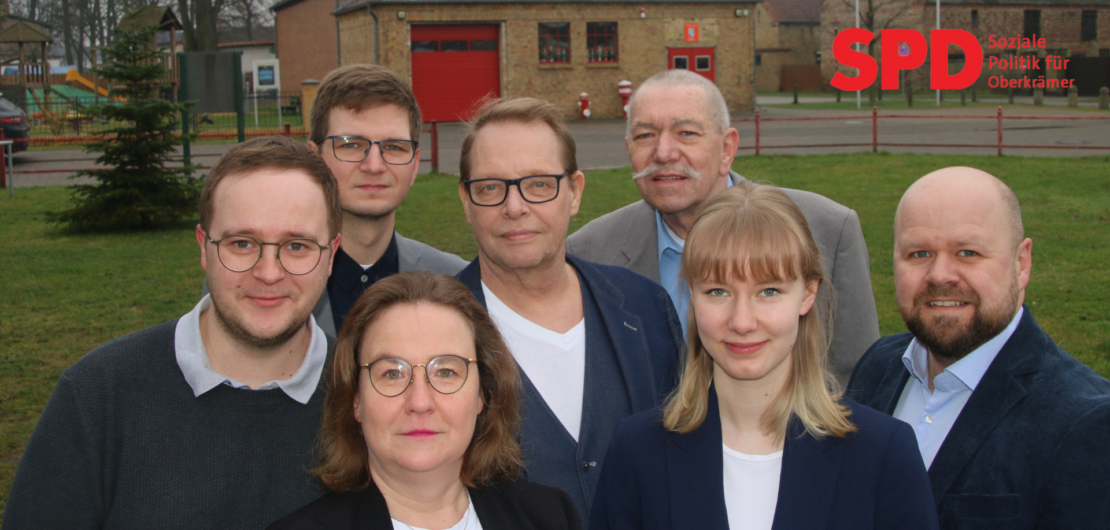 v.l. Marcel Kirchner, Marvin Jesiek, Dana Bosse, Michael Hiepel, Karsten Peter Schröder, Vivien Semrau, Dino Preiskowski